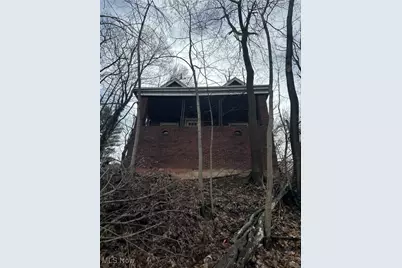 19201 Shawnee Road, Euclid, OH 44117 - Photo 1