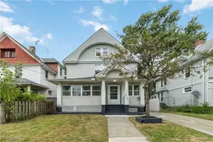 2136 W 100th St, Loveland, OH 44102 - Photo 1