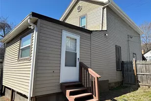 2046 Ohio Ave, East Liverpool, OH 43920 - Photo 22