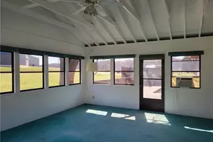 390 Oak Park Rd, Cadiz, OH 43907 - Photo 26