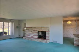 390 Oak Park Rd, Cadiz, OH 43907 - Photo 12