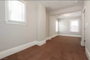 2177 W 31st St, Loveland, OH 44113 - Photo 14