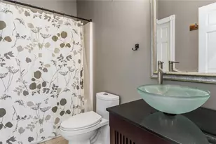 3168 Maple Creek Dr, Zanesville, OH 43701 - Photo 16