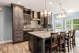 3168 Maple Creek Dr, Zanesville, OH 43701 - Photo 4