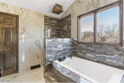 3189 Chardonnay Lane, Poland, OH 44514 - Photo 18