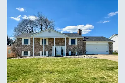 352 N Rhodes Avenue, Niles, OH 44446 - Photo 1