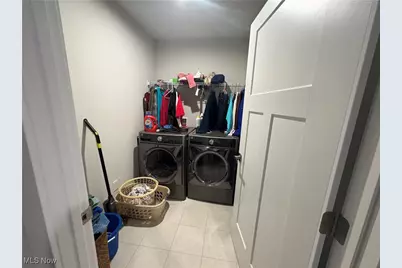 173 Eagle Circle, Amherst, OH 44001 - Photo 6