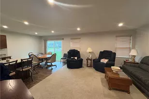 173 Eagle Cir, Amherst, OH 44001 - Photo 4