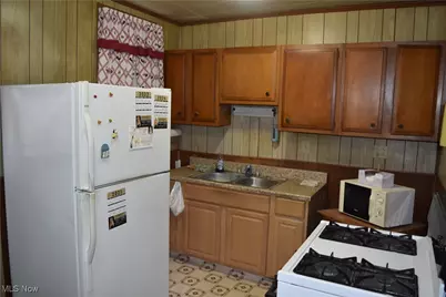 513 Union Street, Martins Ferry, OH 43935 - Photo 2