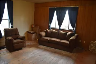 513 Union St, Martins Ferry, OH 43935 - Photo 6