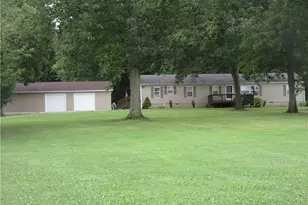 5372 Slater Rd, Williamsfield, OH 44093 - Photo 2