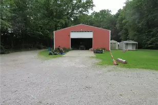 5372 Slater Rd, Williamsfield, OH 44093 - Photo 4