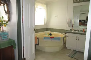 5372 Slater Rd, Williamsfield, OH 44093 - Photo 16