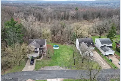 12940 Fruitside Road, Garfield Heights, OH 44125 - Photo 8