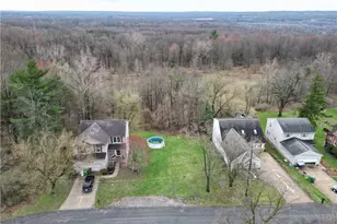 12940 Fruitside Rd, Garfield Heights, OH 44125 - Photo 8