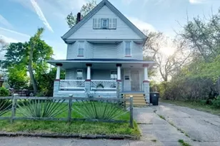 1694 E 90th St, Loveland, OH 44106 - Photo 1