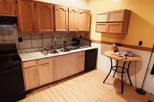 1694 E 90th St, Loveland, OH 44106 - Photo 6