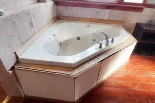 1694 E 90th St, Loveland, OH 44106 - Photo 8