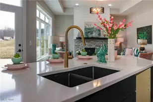 4324 Evergreen Ct, North Canton, OH 44720 - Photo 8