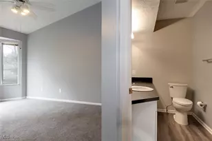 362 Village Pointe Dr, Akron, OH 44313 - Photo 14