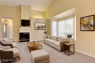 362 Village Pointe Dr, Akron, OH 44313 - Photo 6