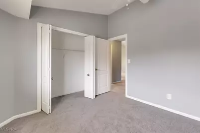 362 Village Pointe Drive, Akron, OH 44313 - Photo 26