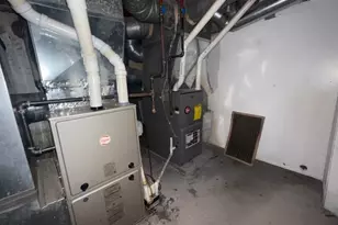 1276 E 133rd St, East Cleveland, OH 44112 - Photo 10