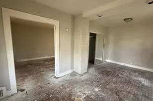 1276 E 133rd St, East Cleveland, OH 44112 - Photo 2