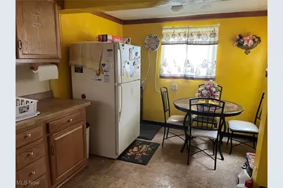 152 Regent Street, Youngstown, OH 44507 - Photo 10