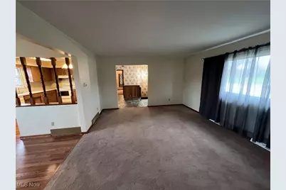 260 Scenery Drive, Weirton, WV 26062 - Photo 2