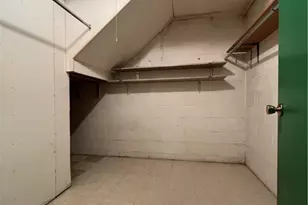 260 Scenery Dr, Weirton, WV 26062 - Photo 20