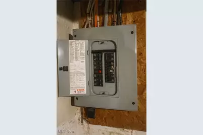 1051 Brown Street, Akron, OH 44301 - Photo 32