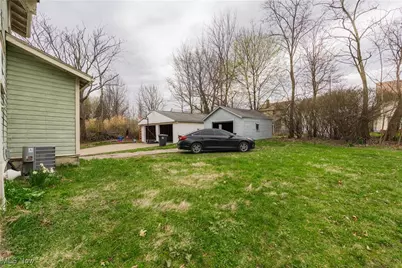 1051 Brown Street, Akron, OH 44301 - Photo 36