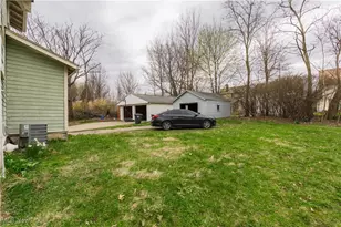 1051 Brown St, Akron, OH 44301 - Photo 36