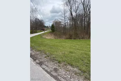 13516 Old Glory Rd, Lore City, OH 43755 - Photo 8