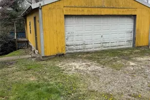 13516 Old Glory Rd, Lore City, OH 43755 - Photo 2