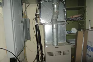 559 549 E Main St, Geneva, OH 44041 - Photo 14