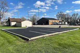 7431 Middlebranch Ave NE, Canton, OH 44721 - Photo 10