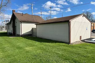 7431 Middlebranch Ave NE, Canton, OH 44721 - Photo 6