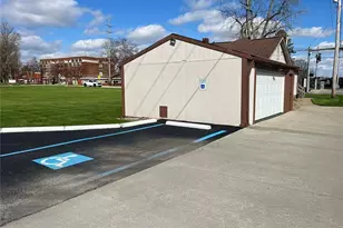 7431 Middlebranch Ave NE, Canton, OH 44721 - Photo 8