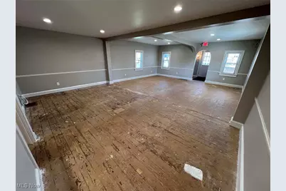 7431 Middlebranch Avenue NE, Canton, OH 44721 - Photo 16