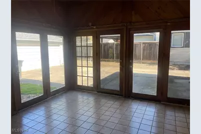 1166 Raymond Street NW, Warren, OH 44485 - Photo 22