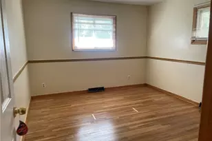 1166 Raymond St NW, Warren, OH 44485 - Photo 16