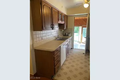 1166 Raymond Street NW, Warren, OH 44485 - Photo 20