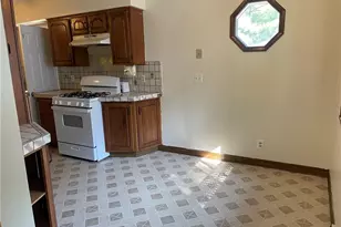 1166 Raymond St NW, Warren, OH 44485 - Photo 8