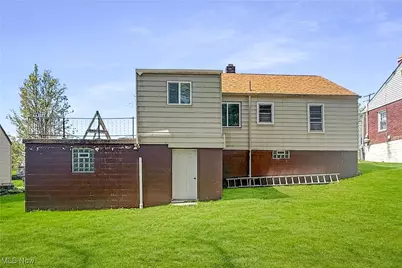 285 Beechwood Boulevard, Wintersville, OH 43953 - Photo 2