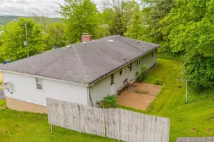 1919 Bel-Aire Ter, Steubenville, OH 43952 - Photo 10