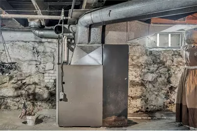 8935 S Main Street, Windham, OH 44288 - Photo 30