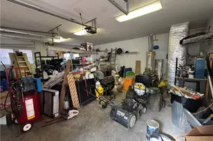 103 W 9th St, Williamstown, WV 26187 - Photo 36