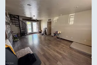 103 W 9th Street, Williamstown, WV 26187 - Photo 8